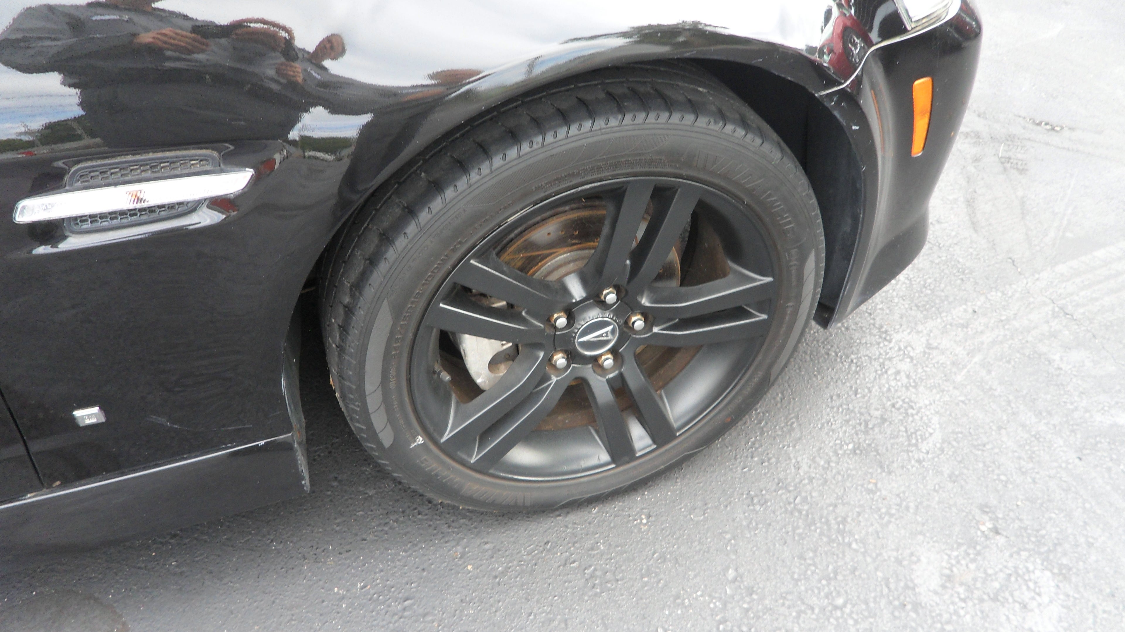 2009 Pontiac G8 Base