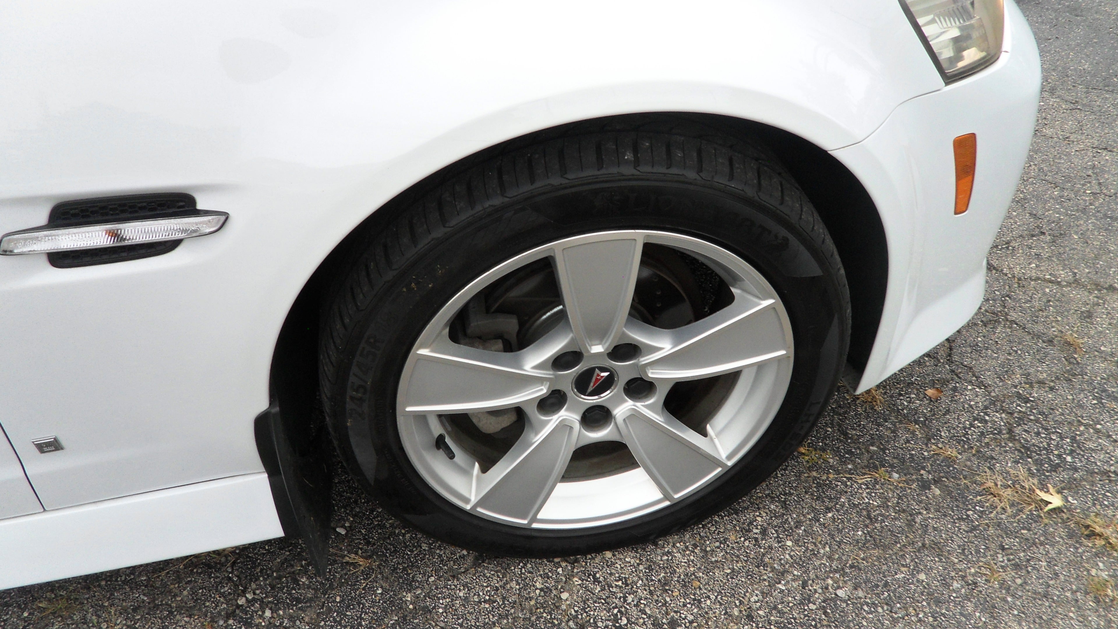 2008 Pontiac G8 Base