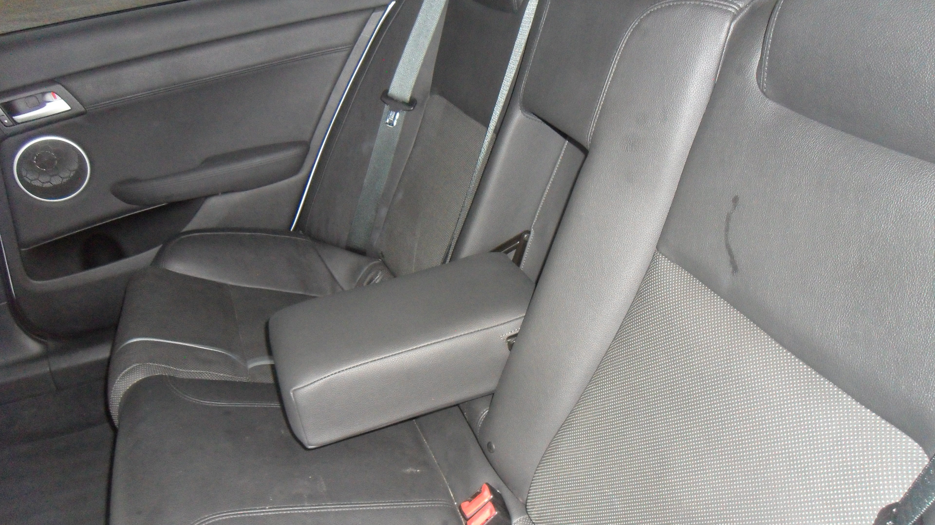 2008 Pontiac G8 Base