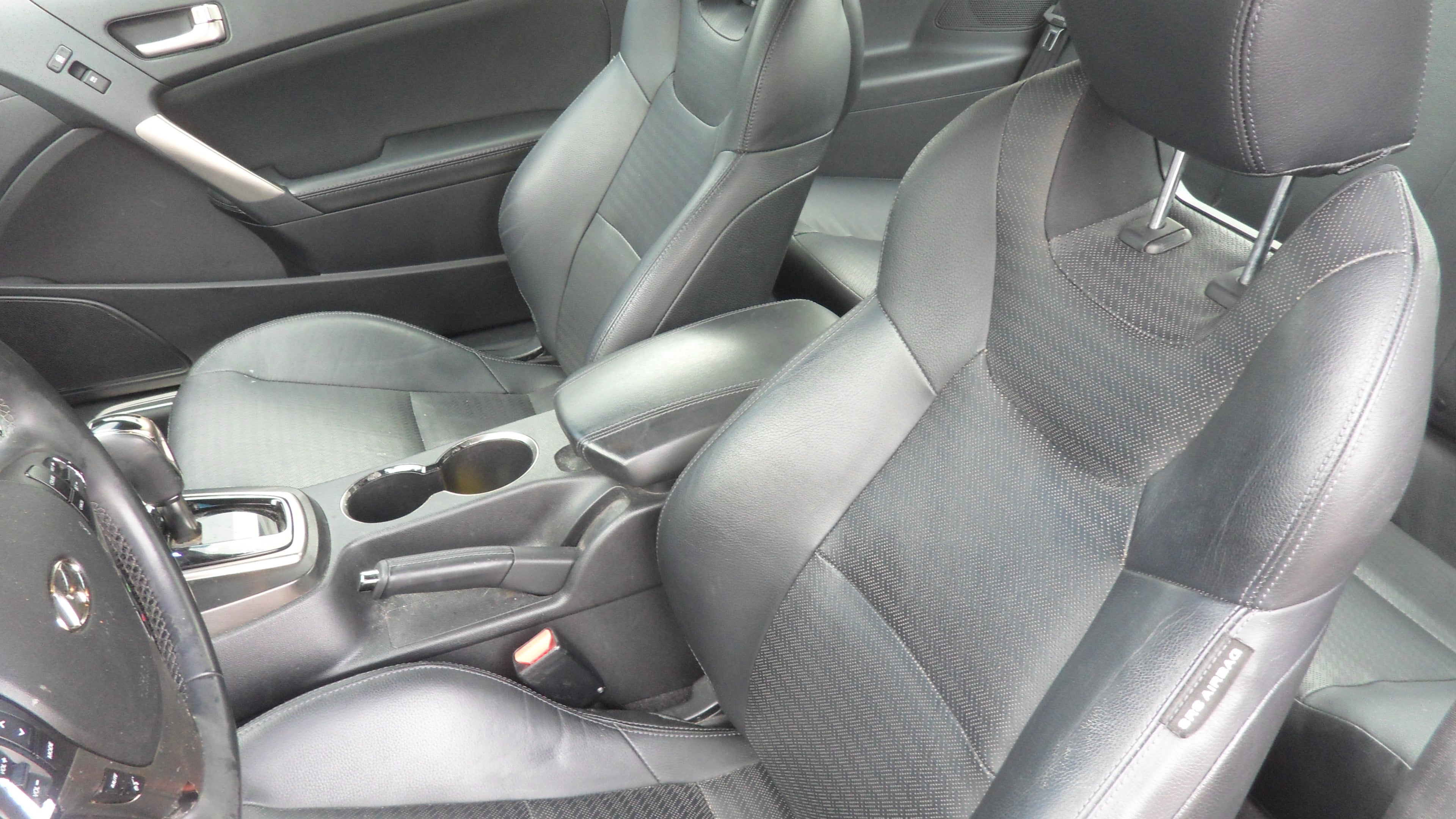 2016 Hyundai Genesis Coupe 3.8L Ultimate