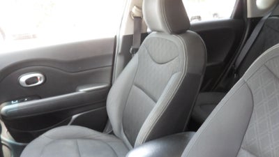 2014 Kia Soul Base