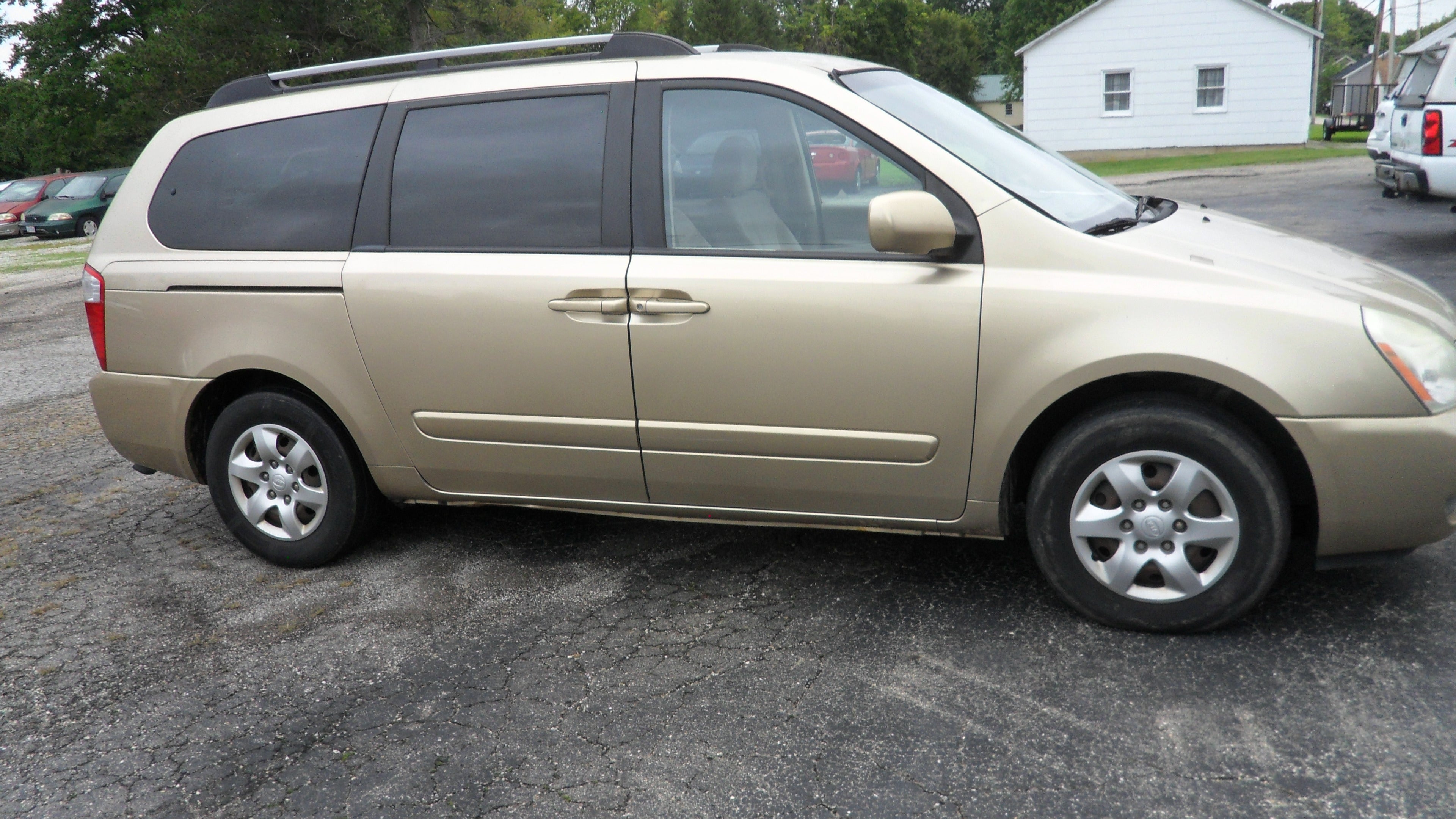 2008 Kia Sedona LX