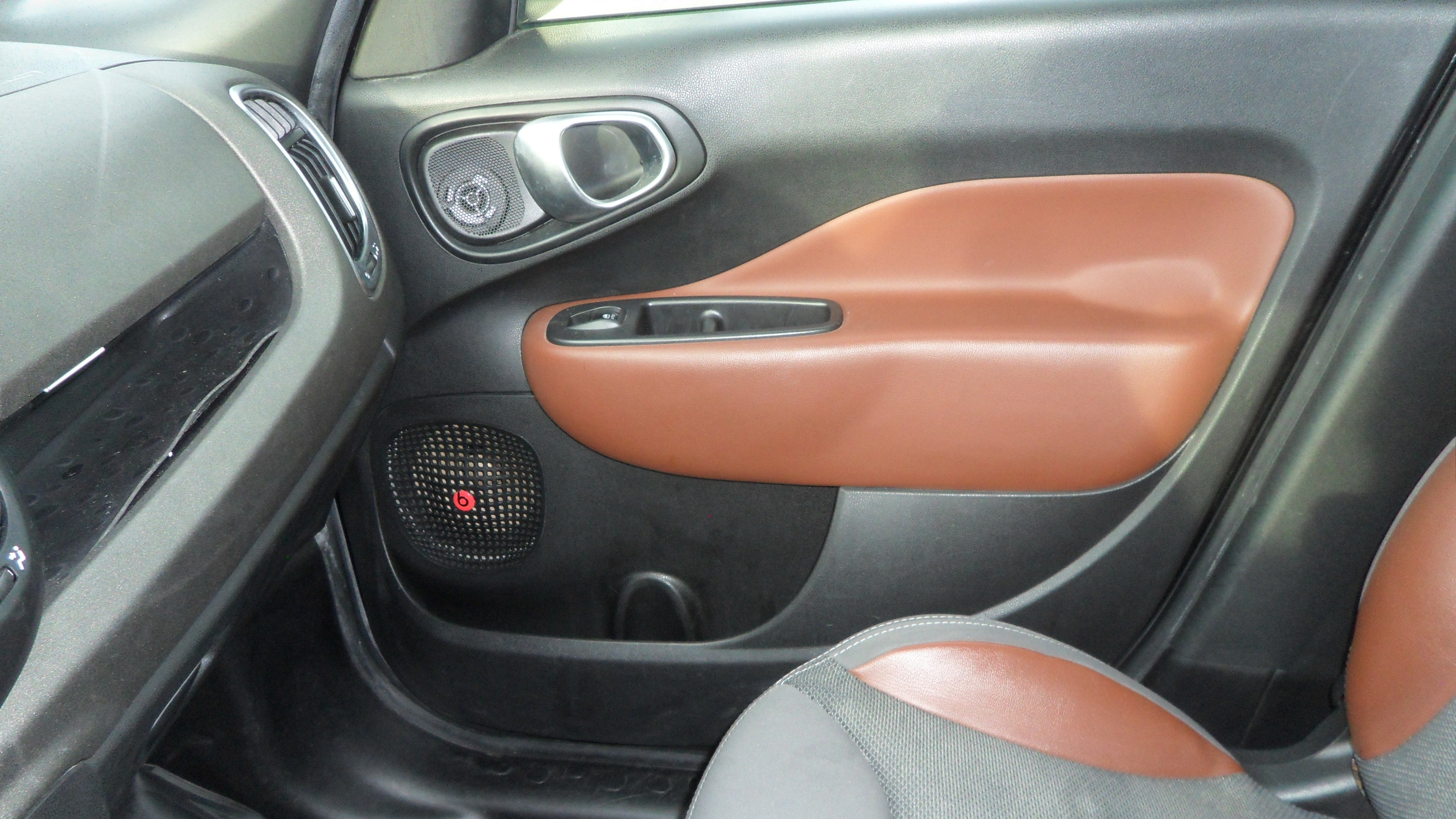 2014 FIAT 500L Trekking